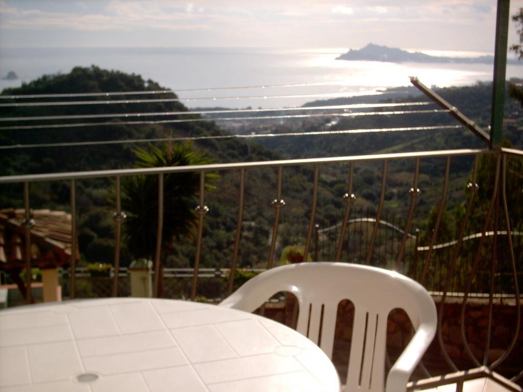Appartamenti Con Vista Panoramica Santa Maria Navarrese Kamer foto