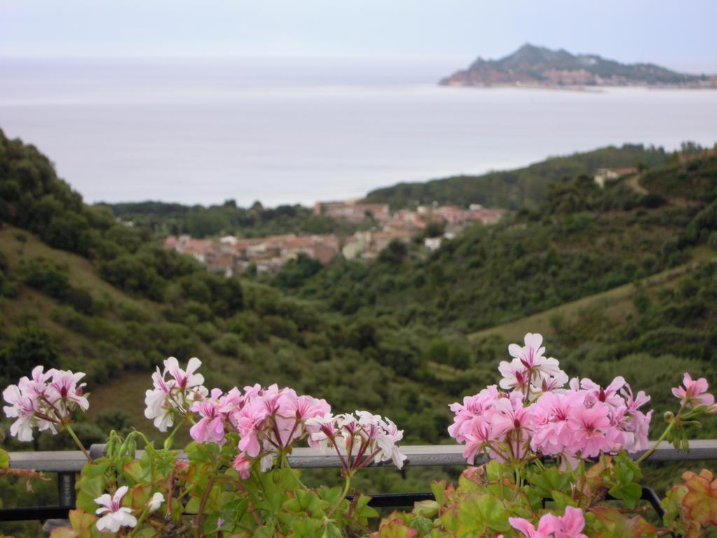 Appartamenti Con Vista Panoramica Santa Maria Navarrese Buitenkant foto